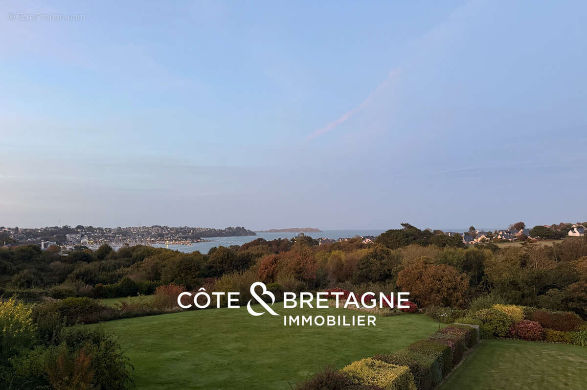 Maison à SAINT-QUAY-PERROS