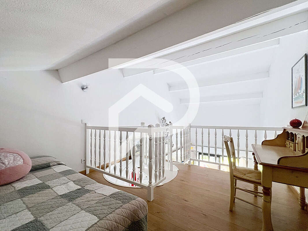 Appartement à CARQUEIRANNE