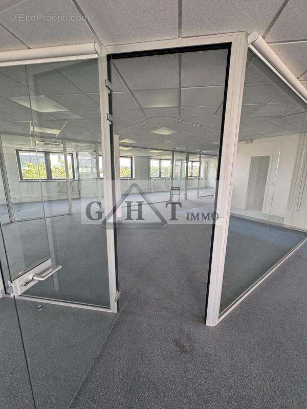 Bureaux 400 m² a vendre saint denis - photo 5