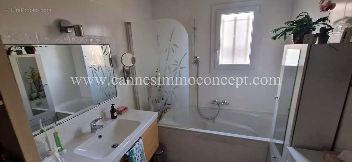 Maison à MARSEILLE-16E