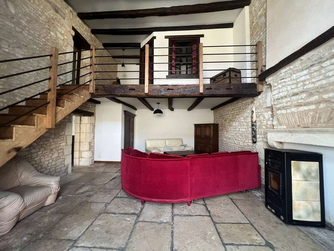 Maison à VALDIVIENNE