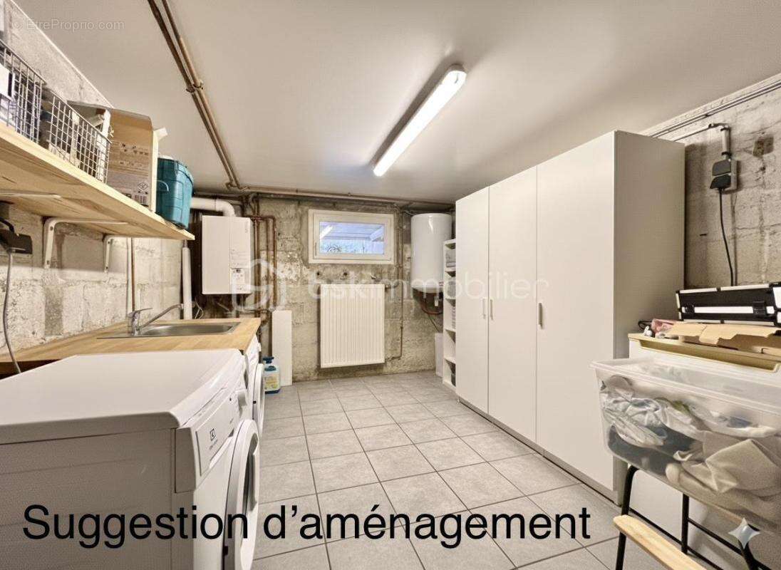 Maison à CHENNEVIERES-SUR-MARNE