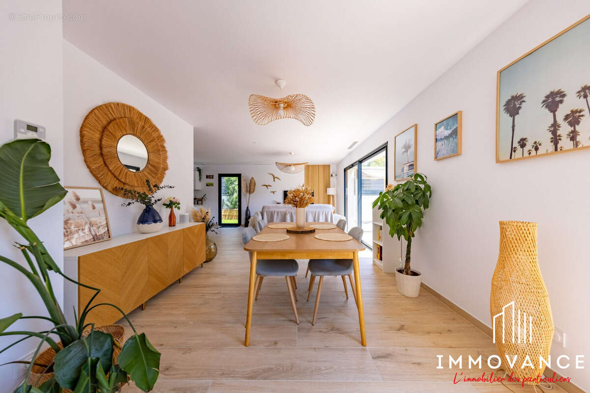 Maison à VENDARGUES