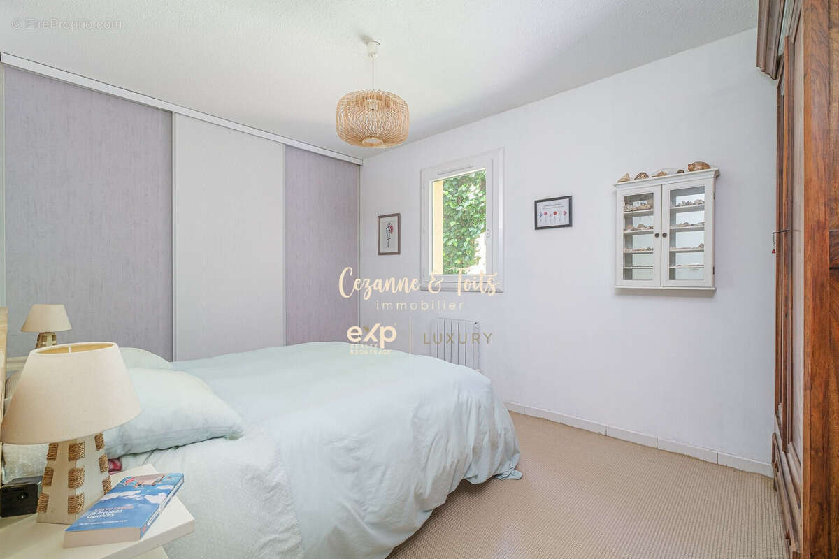Appartement à VENELLES