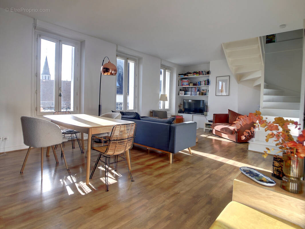 Appartement à RUEIL-MALMAISON