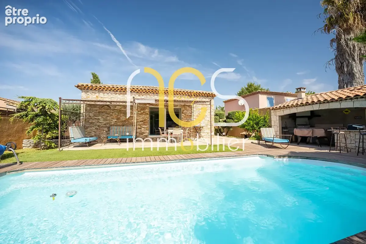 Achat Vente Maison  4 pièces 100 m2 Exterieur 900m² Piscine Garage - photo 2