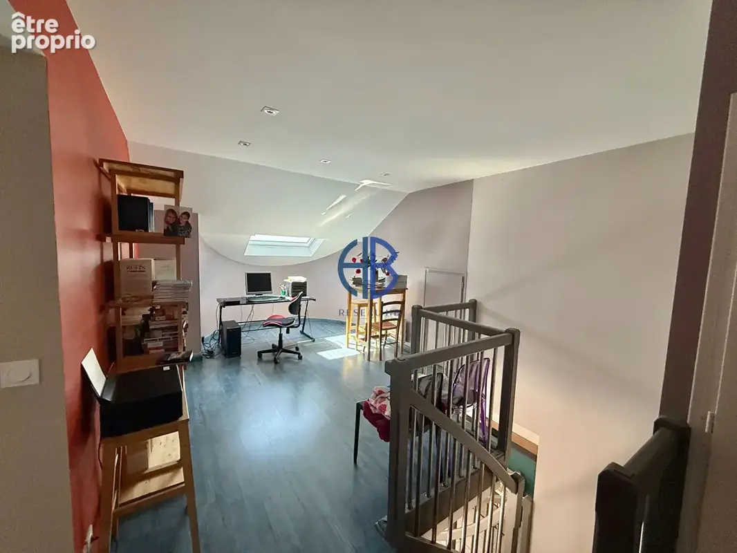 Maison à vivre de plain-pied  sur 100m² + 3-4 ch à étage  - 5 min à pied CENTRE-VILLE - photo 10