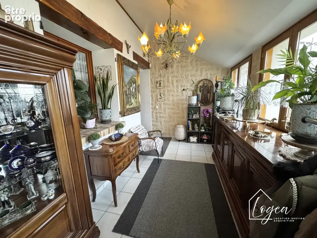 Maison familiale de 200m2 à Nanteuil-lès-Meaux - photo 2