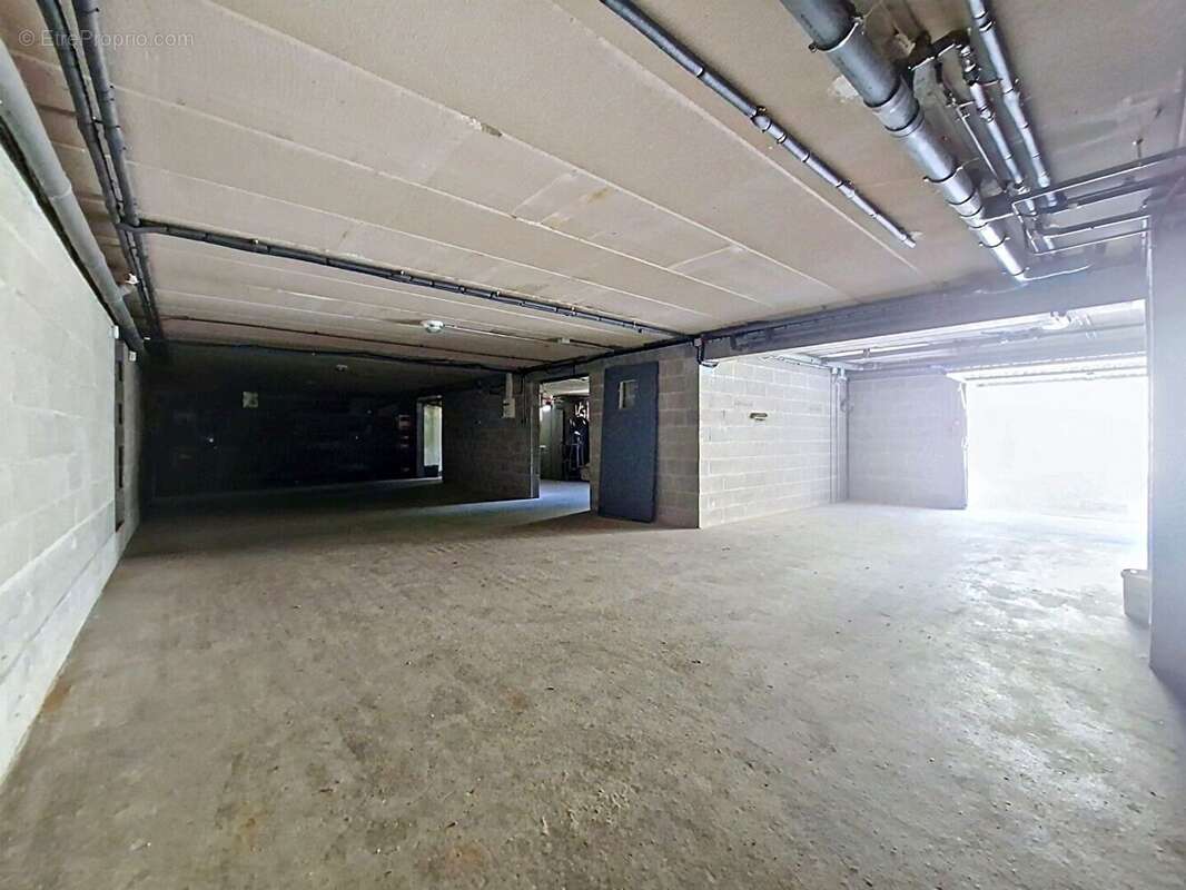 Maison et commerce chars - photo 11