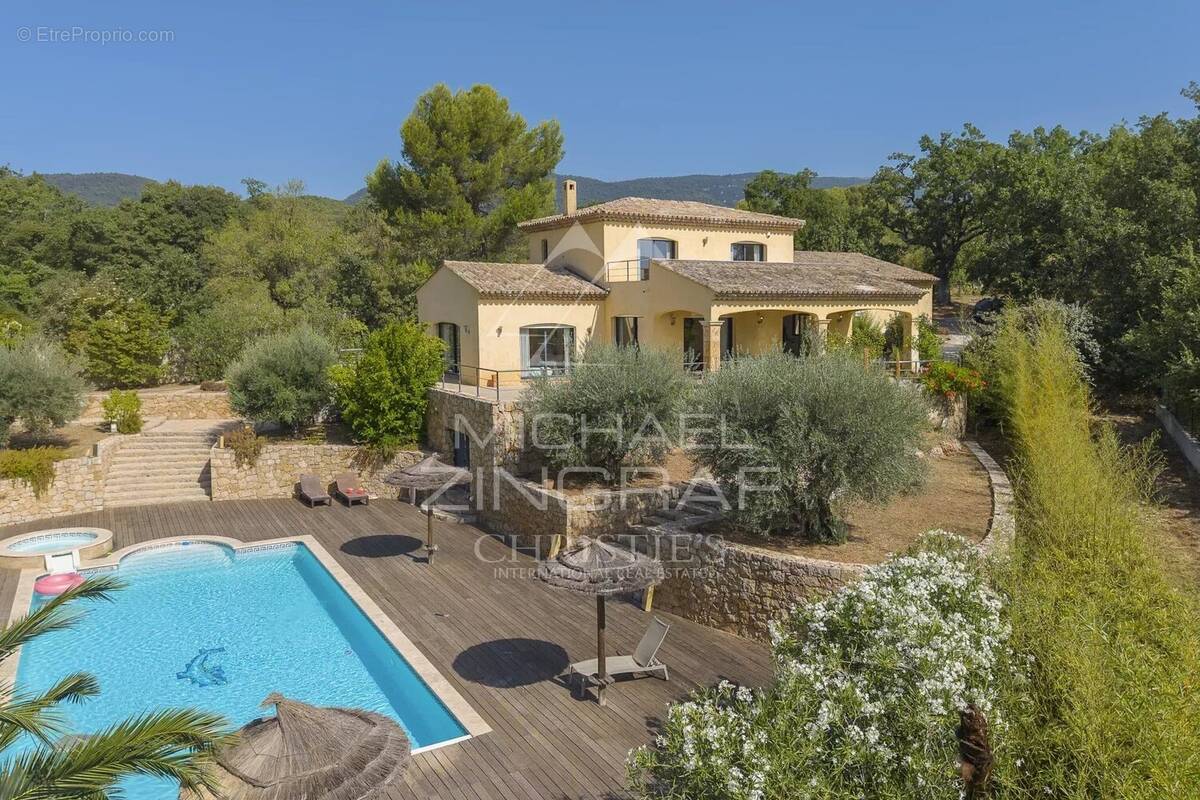 Maison à FAYENCE