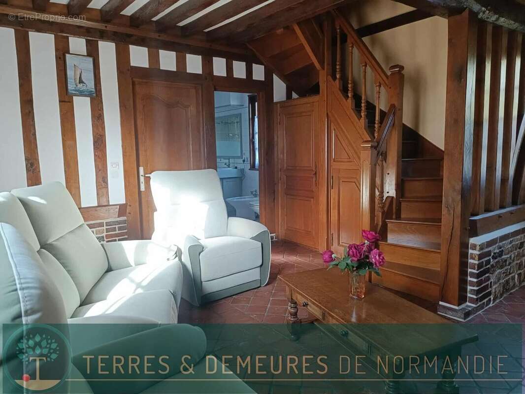 Maison à CORMEILLES