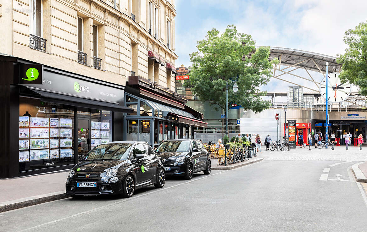 Appartement à COURBEVOIE