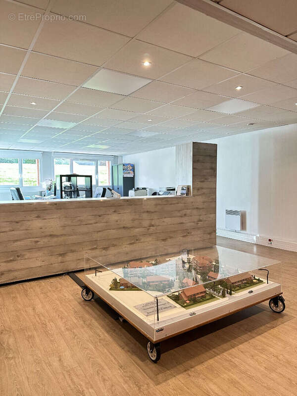 Commerce à VILLENEUVE-D&#039;ASCQ