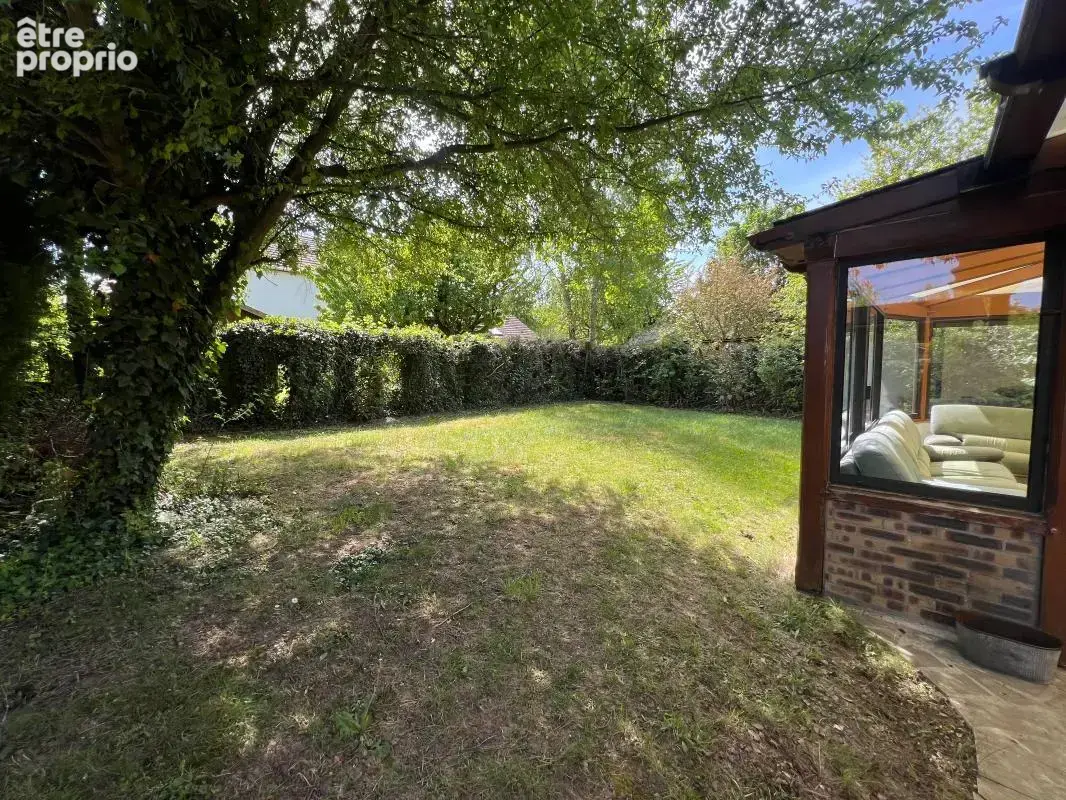 Maison À Vendre 4 chambres avec magnifique jardin au cœur de Guermantes!! - photo 24