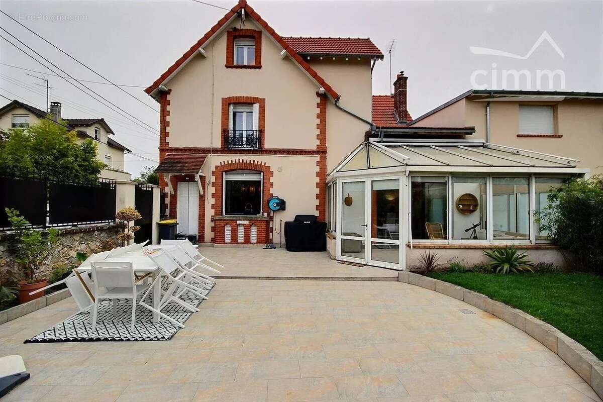 Maison à GOURNAY-SUR-MARNE