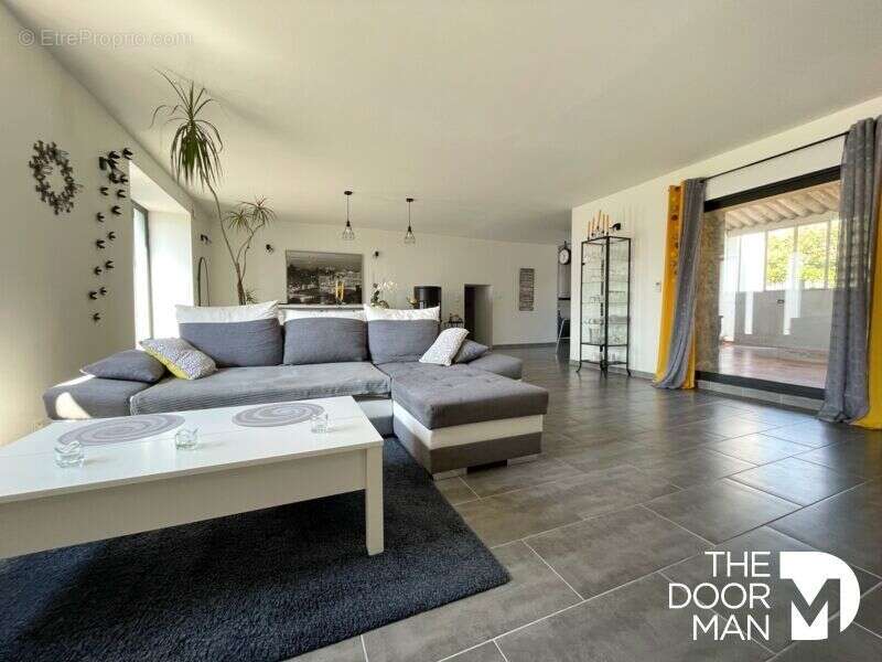 Maison à PORT-SAINT-PERE