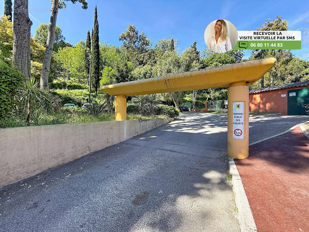 Appartement à VILLENEUVE-LOUBET
