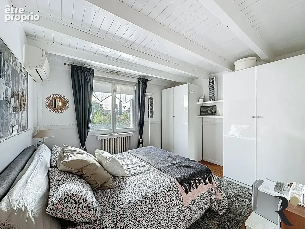 Toulouse, Cote Pavée / Maison T6 de charme 153 m² avec garage et jardin ! - photo 10