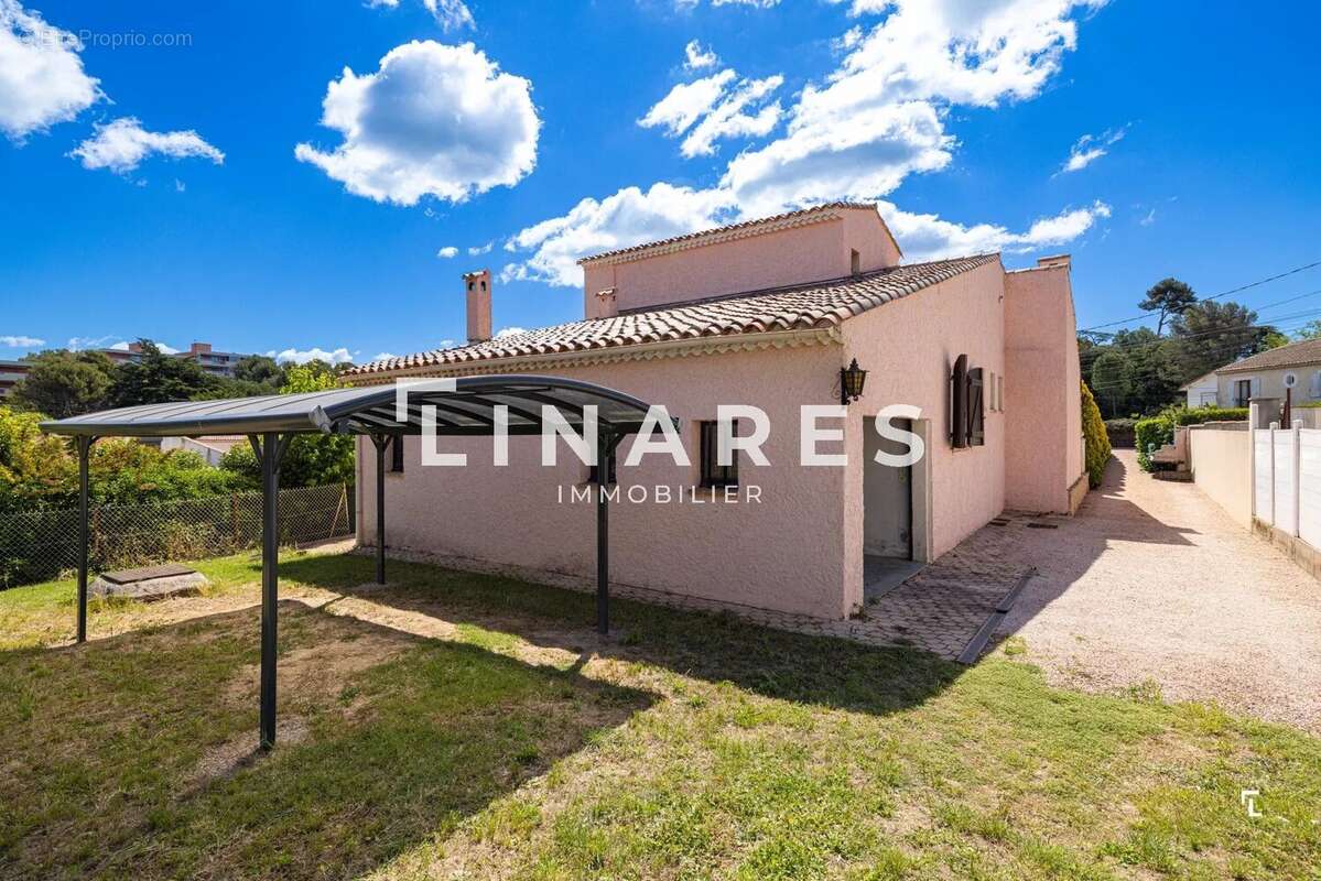 Maison à MARSEILLE-12E