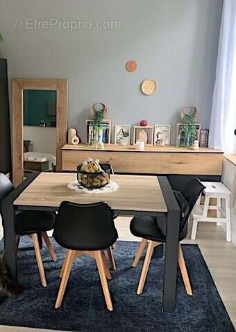 Appartement à BALLAN-MIRE