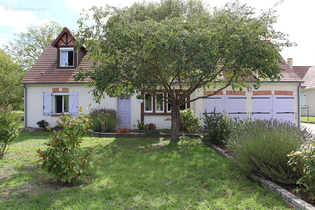 Maison à LA VERNELLE