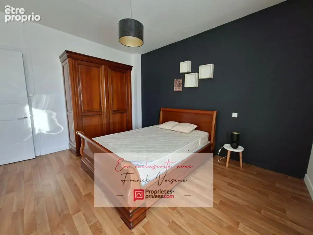 A VENDRE en EXCLUSIVITE à Vendrennes, centre bourg, maison de 100 m2 env avec 2 chambres et 1 bureau sur une parcelle de 497 m2 - photo 4