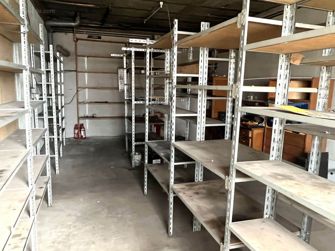 Commerce à USSON-EN-FOREZ