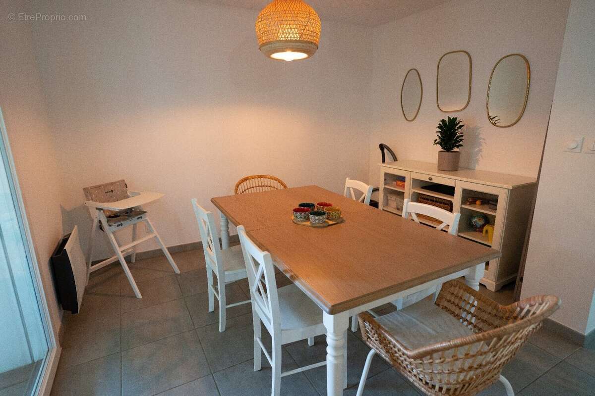 Appartement à VIAS