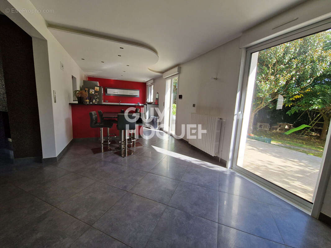 Maison à CHATEAU-GONTIER