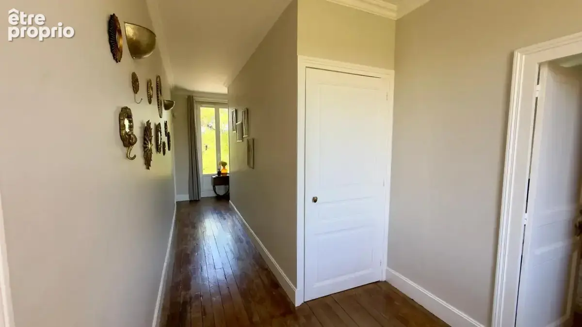 Maison de 8 pièces de 215 m² à Aix-Villemaur-Pâlis - photo 13