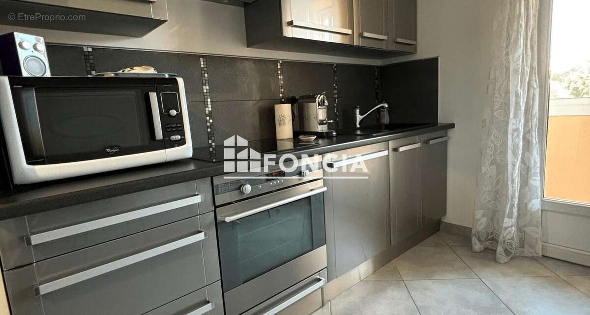 Appartement à HYERES