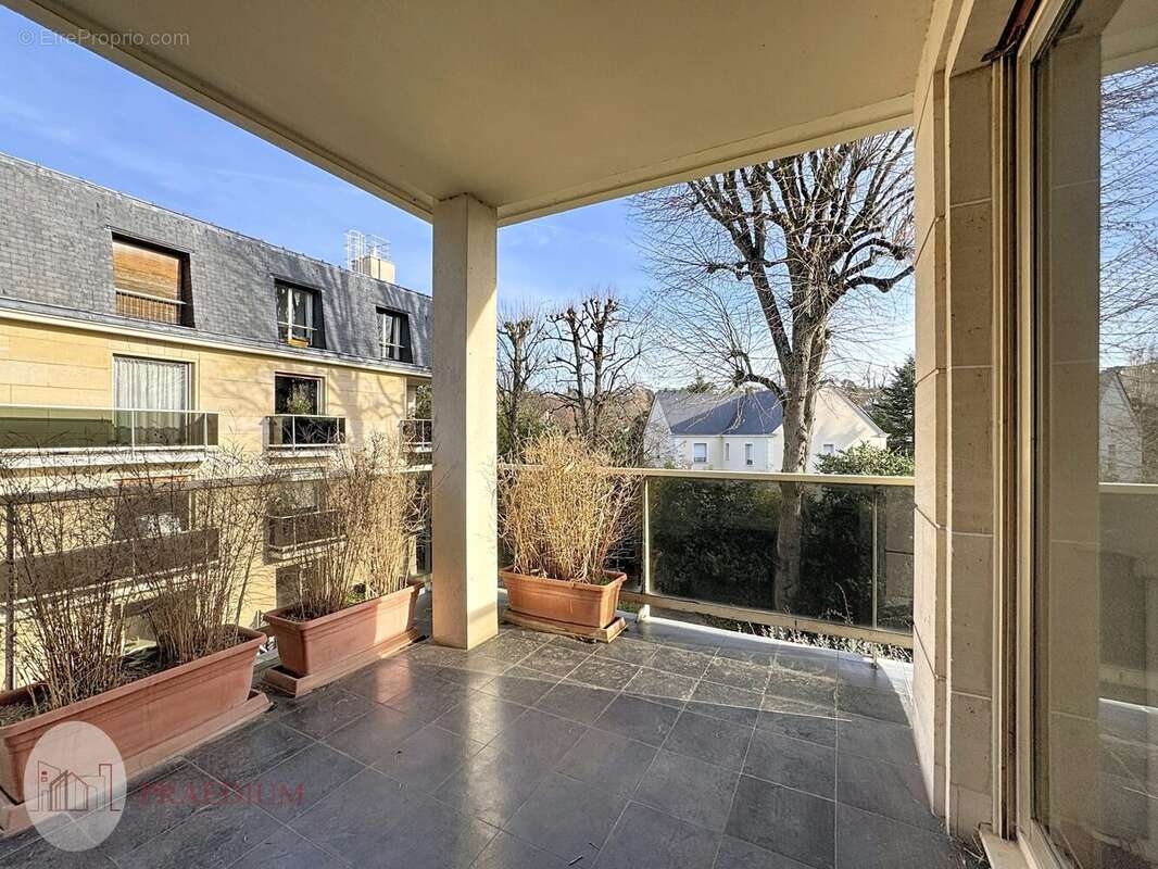 Appartement à VERSAILLES