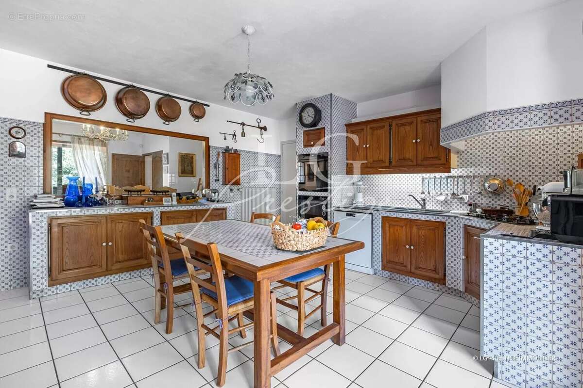 Maison à FREJUS