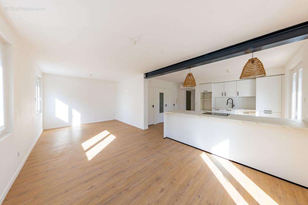 Maison à AIGUES-VIVES