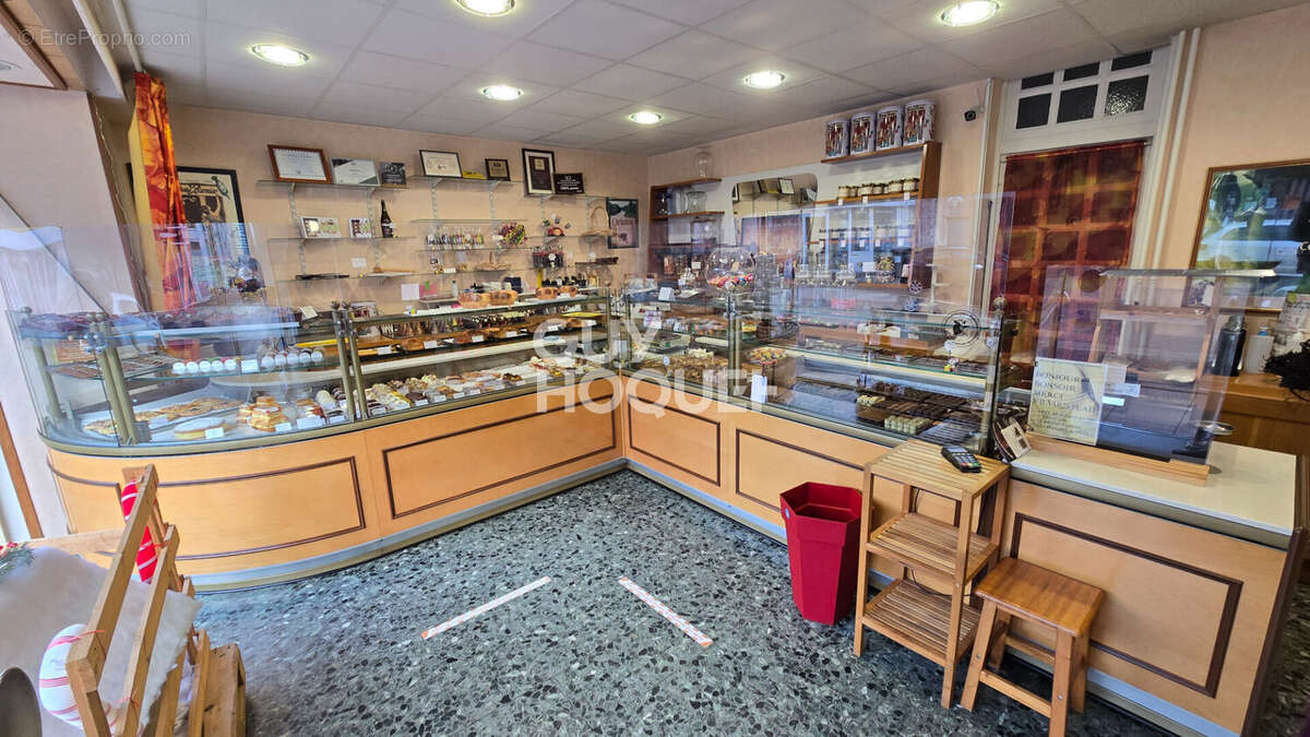 Commerce à LE CREUSOT