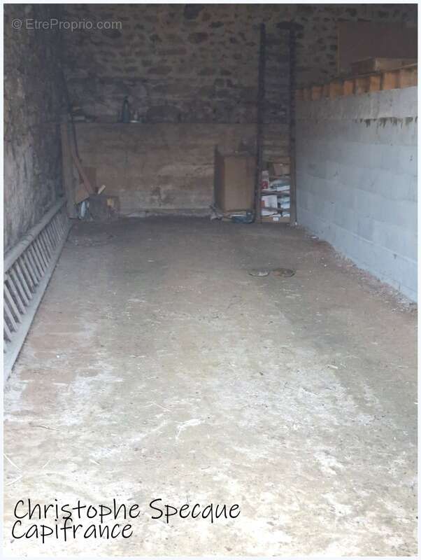 Maison à LES SALLES