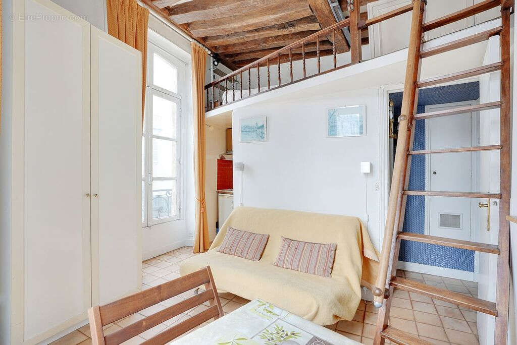 Appartement à PARIS-6E