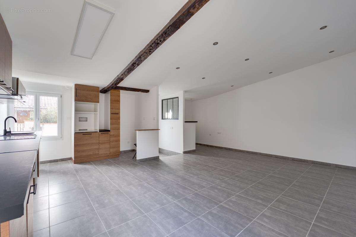 Maison 87 m² à Revel  - photo 7