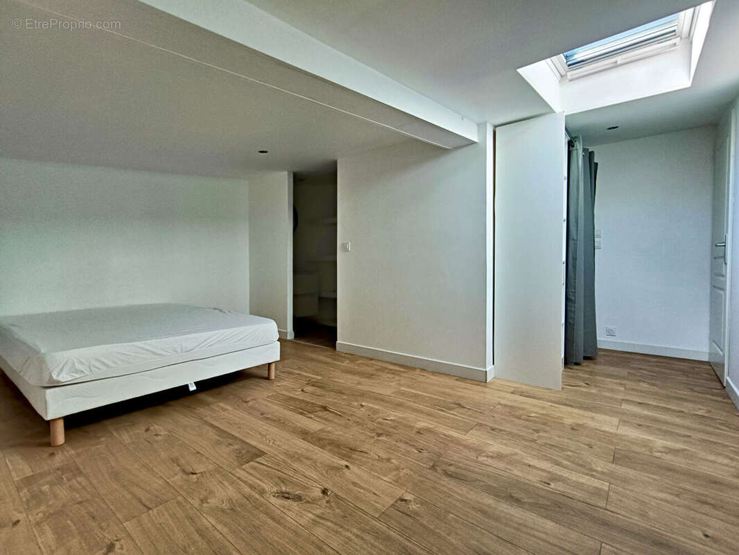 Appartement à MARSEILLE-13E