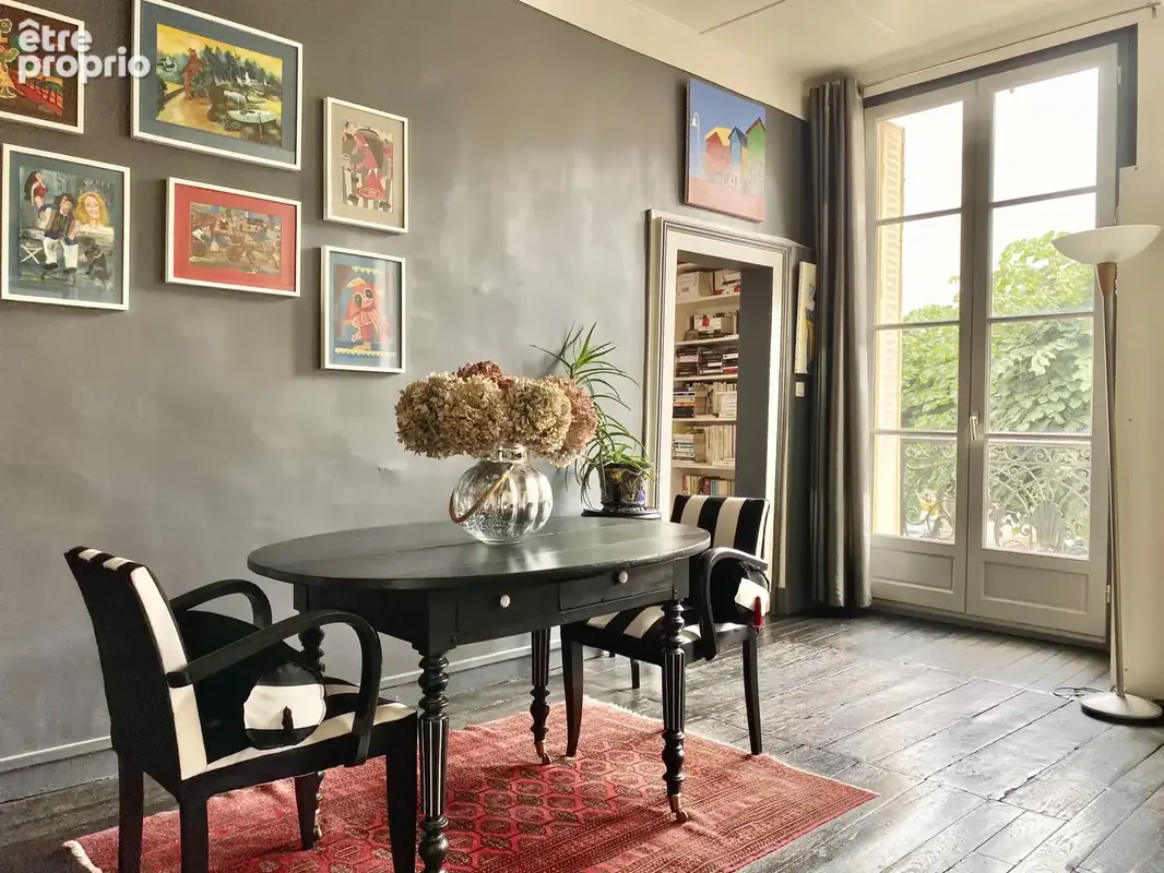 Bel appartement de caractère 218m2 avec son patio - photo 4
