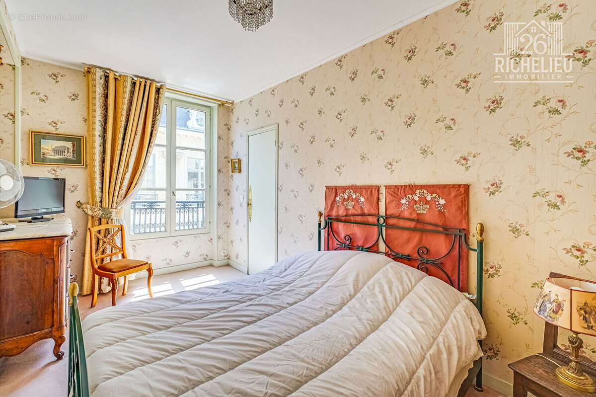 Appartement 53 m² au coeur de Paris, à proximité du Palais-Royal - photo 5