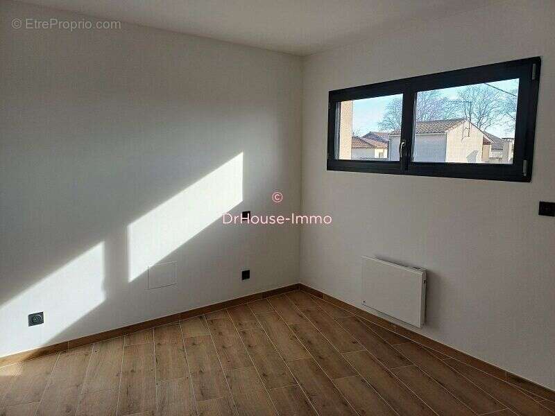 Maison 80 m² à Pomerols  - photo 9