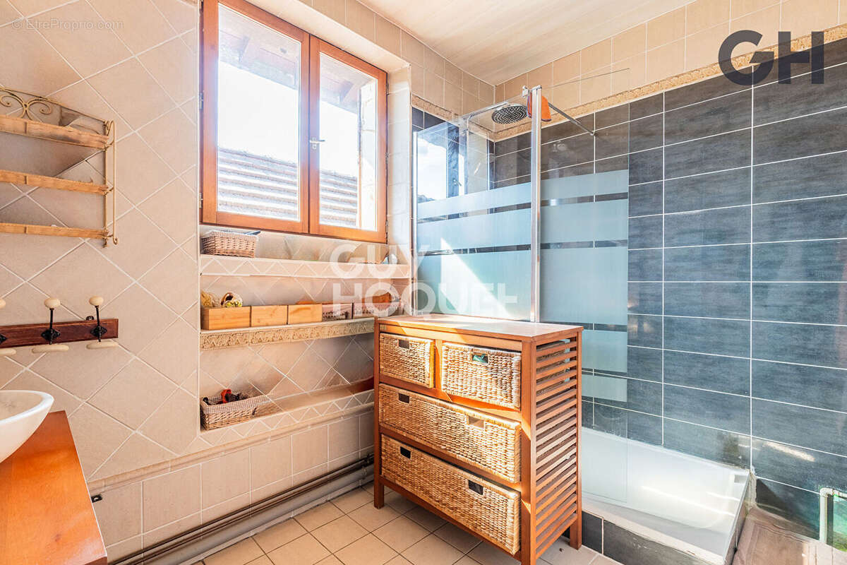 Maison à CHARTRETTES