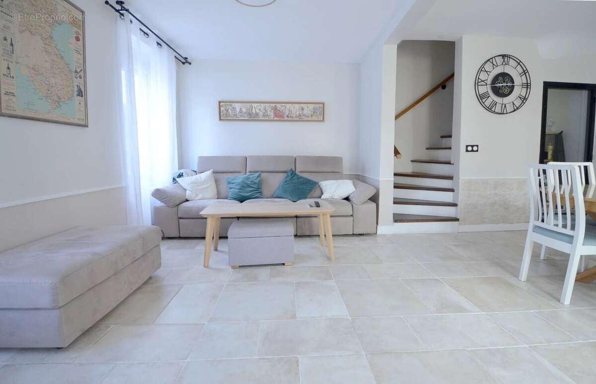 Maison à CROISSY-SUR-SEINE