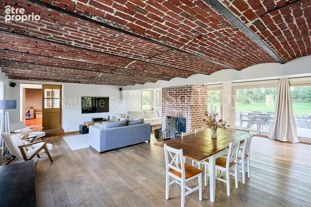 Superbe Corps de Ferme 5 chambres - photo 2