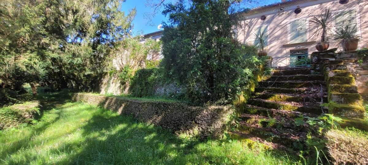 Maison à LABOUTARIE