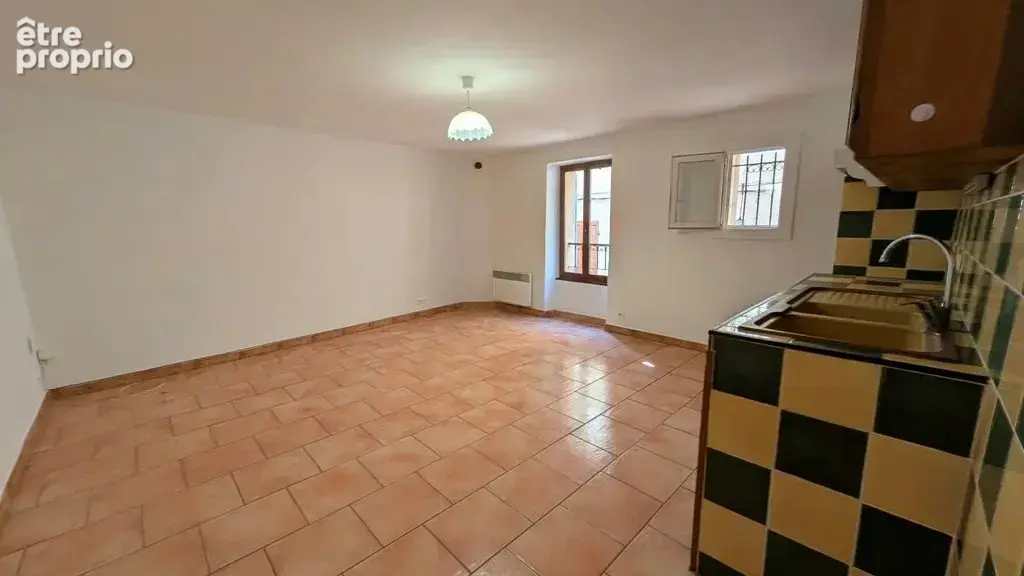 CARCES Maison de village 2 appartements - photo 9