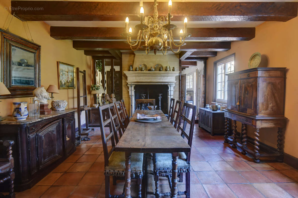 Maison à SAINT-LAURENT-SUR-MANOIRE