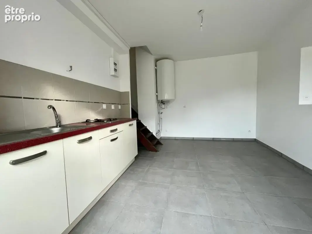 Appartement À Vendre - photo 3