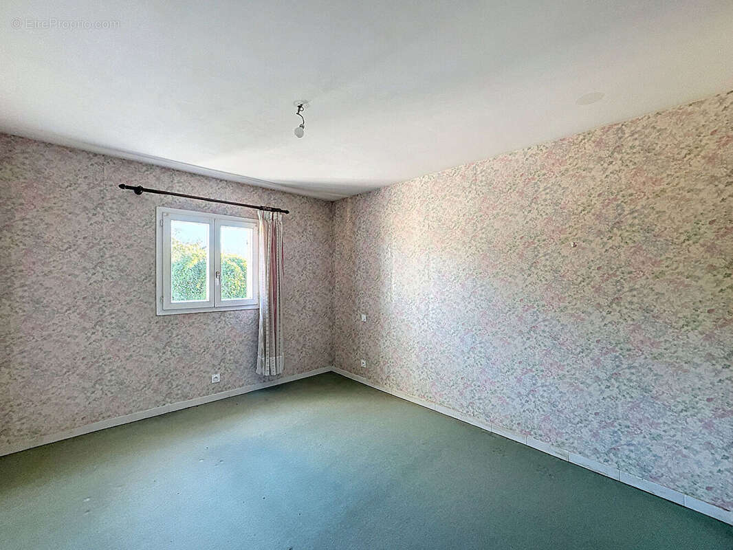 Maison à CHATEAUBERNARD